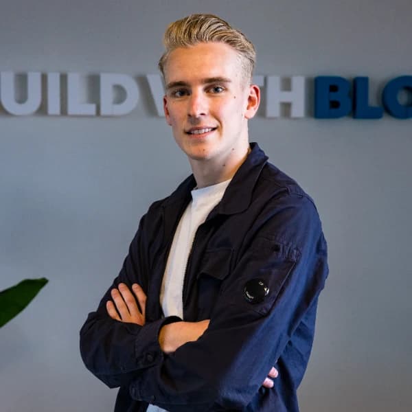 Tim Gesthuizen van het Salondesq-team